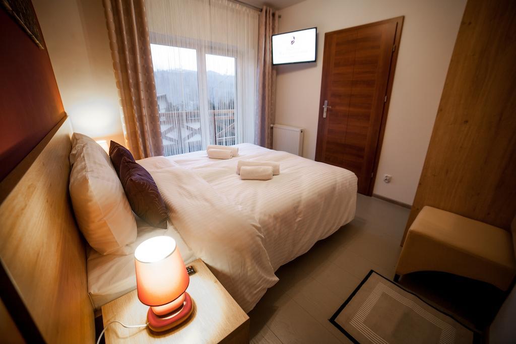Rezydencja Pod Ochorowiczowka B&B Wisła Chambre photo